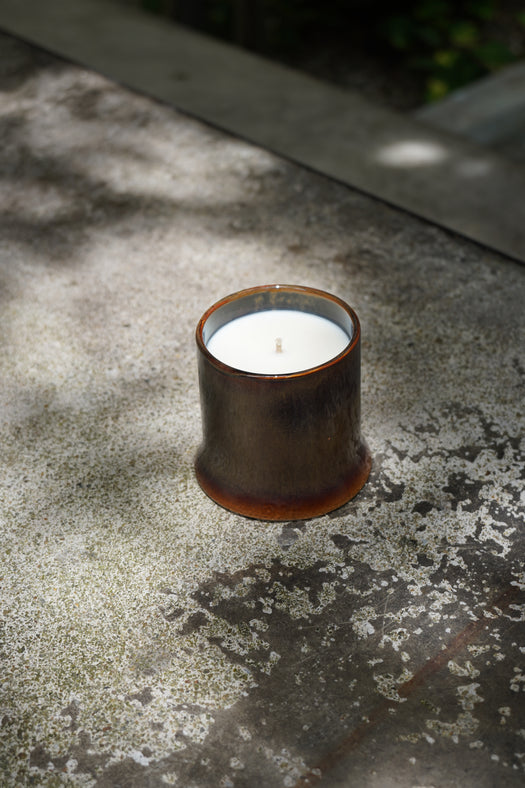 Ceramic Candle Espresso in brown