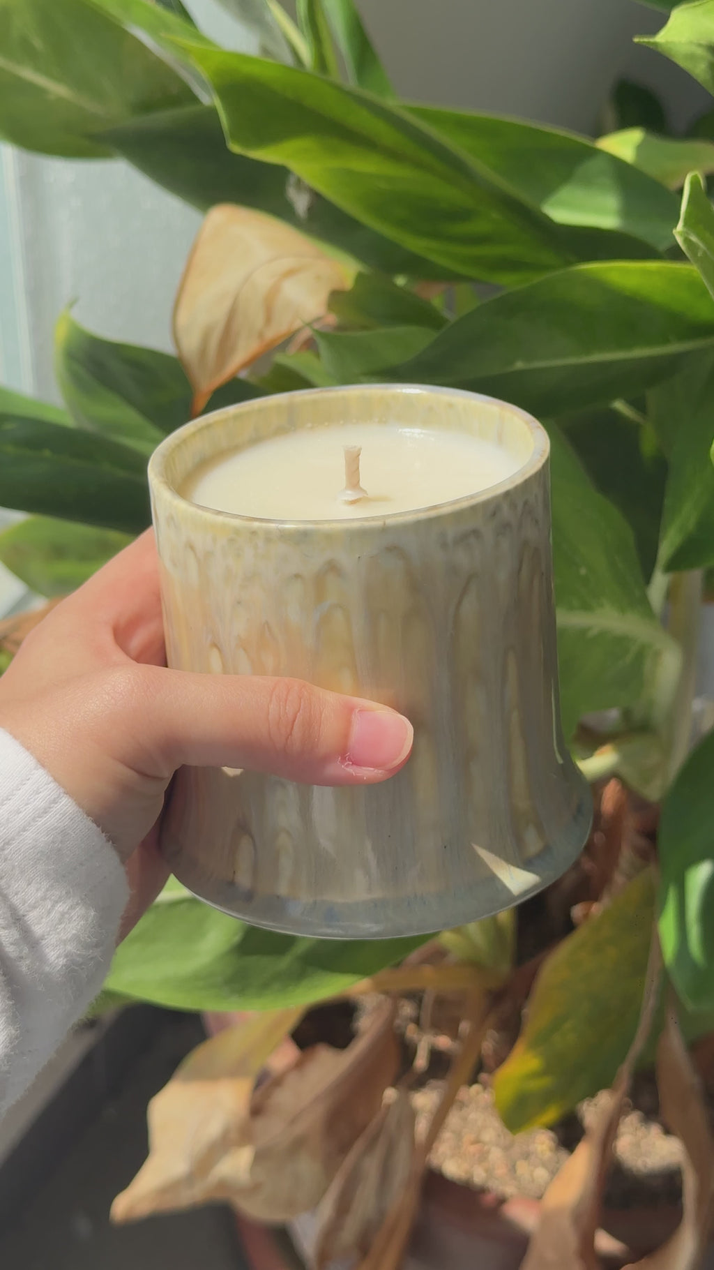 ceramic_candle_in_mustard